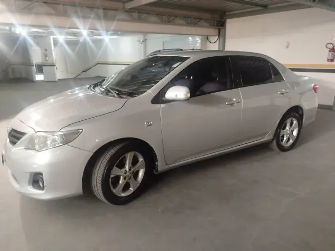 Toyota Corolla XEI 2.0 Flex 16V Aut. 2012