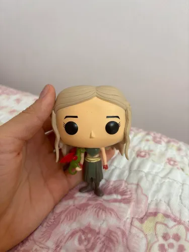 Funko pop daenerys targaryen