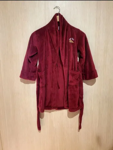 Roupão de dormir Cherokee infantil vermelho