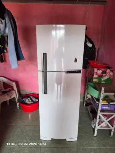 Geladeira brastemp 375 litros