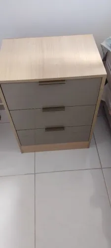 Vendo criado mudo lindo