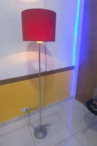 Abajour de canto cor vermelha 