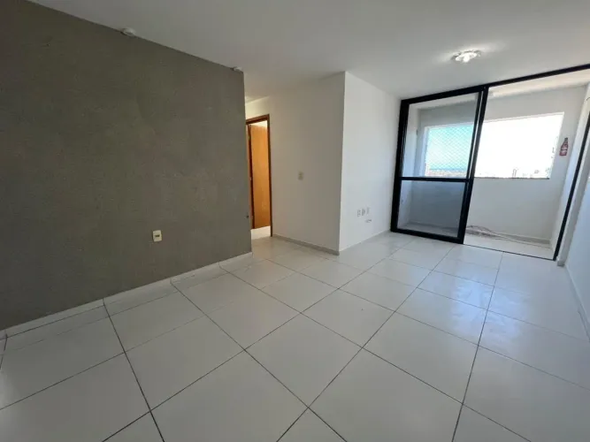 Apartamento 73m² | 03 quartos, sendo 01 suíte | Sala com varanda | 02 vagas no bairro do P