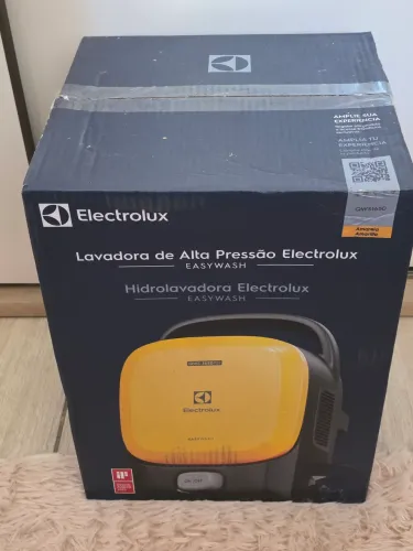 Lavadora Alta Pressão Electrolux nova