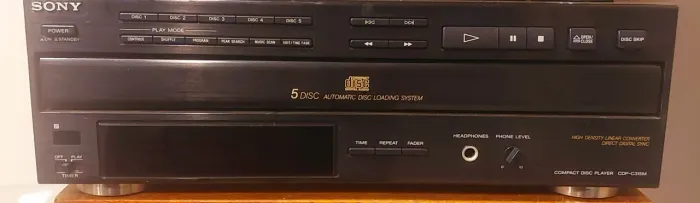 Toca cd sony de 5 cds para revisão 