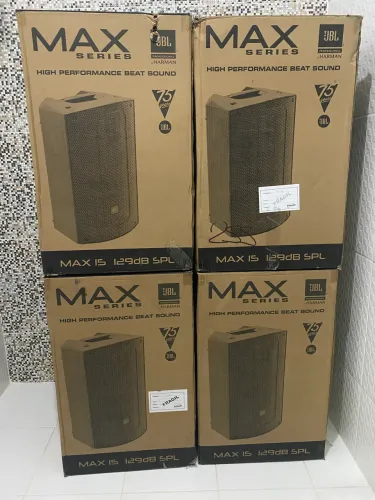 Caixa ativa Jbl