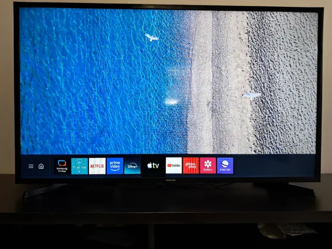 SAMSUNG SMART TV 43" 4K/COMPLETA/DIVIDO EM ATE 12X CARTÃO/SISTEMA TIZEN/ENTREGO/NOTAFISCAL