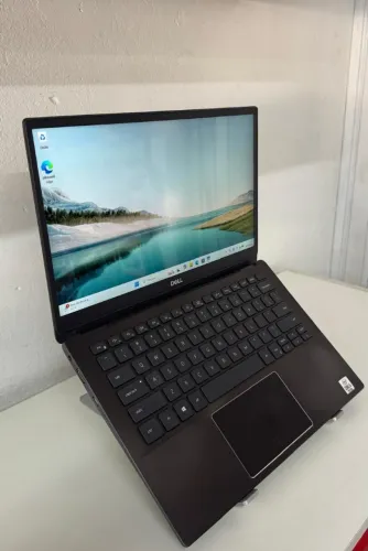 DELL VOSTRO 5391 i5 - SSD NVMe 256GB ULTRA RÁPIDO - 8GB RAM (Expansível)