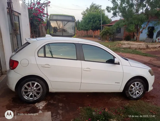 Volkswagen Gol Geração VI City 1.6 8V MI Total Flex Mec. 4P 2014