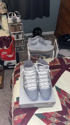 Air Jordan 11 cool grey