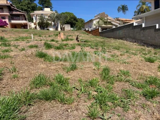Terreno à venda no Condomínio Green Boulevard em Valinhos na Davanti Imóveis.