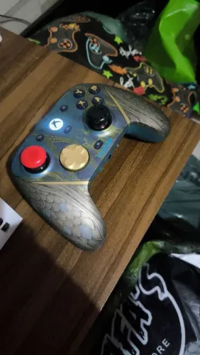 Xbox séries x com 2 controles e um fone original Xbox