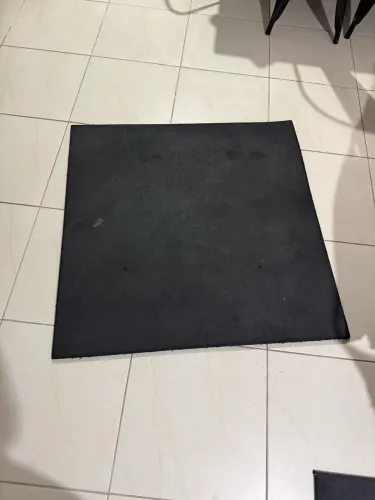 Piso Emborrachado academia 1mx1mx3mm 