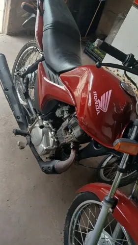 Vende-se moto fan 125