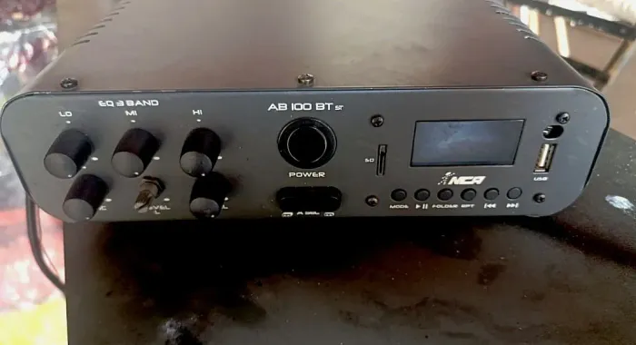 Amplificador 100watts bluetooth 