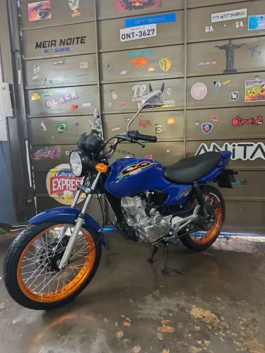 Moto titan 1999/2000