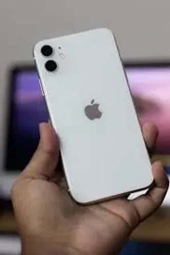 iPhone 85% de bateria semi novo