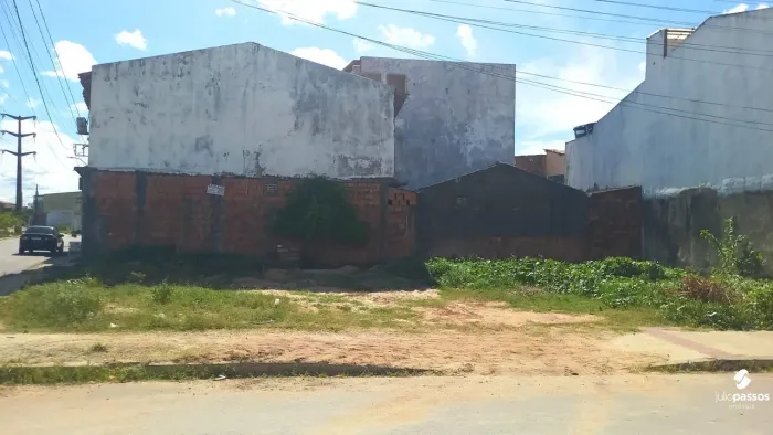 Lote à venda no Loteamento Rosa do Sol no bairro Santos Dumont com 189,81m² - Sa