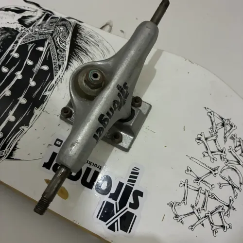 Truck Stronger 139mm - Novo