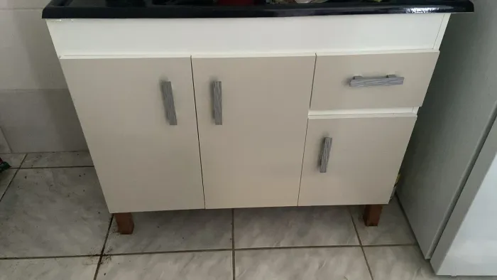 Pia com armário 