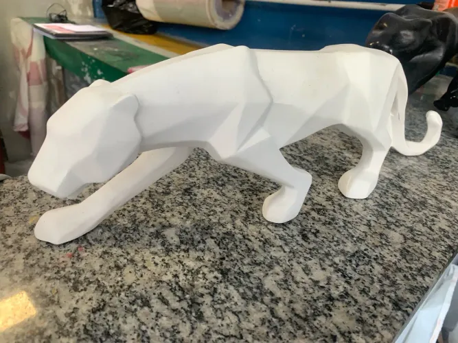 Pantera geométrica 