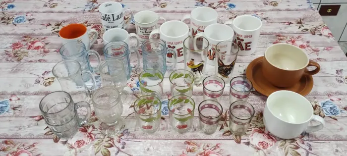 Canecas de Porcelana e Vidro