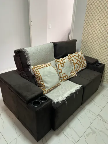 Vende-se sofá retrátil