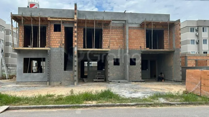 Sobrado Novo de Alto Padrão - 3 quartos (1 Suíte)