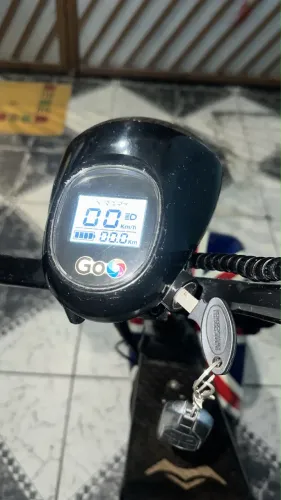Scooter elétrica goo muuv x7