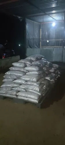 Paú de 10 Kilos triturador e embalados