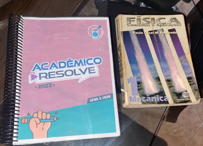 Livros para vestibular - negociação disponível 