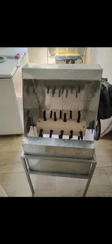 Vendo depenadeira de frango 2mil
