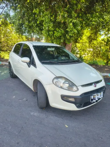 Fiat Punto Attractive 1.4 Fire Flex 8V 5P 2017