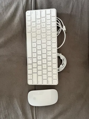 Kit Apple: Magic Mouse + Magic Keyboard 