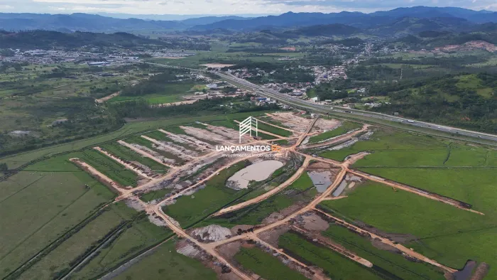 Lotes comerciais com 450m² no Vivenda Pescaria em Pescaria Brava/SC