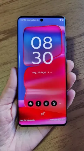 Celular motorola edge 50 pro conservado
