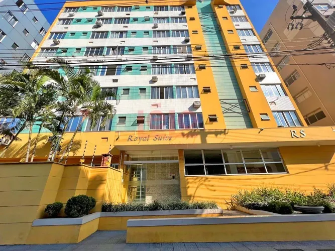Apartamento mobiliado para alugar em Maringá, na Zona 07, a poucos metros da UEM