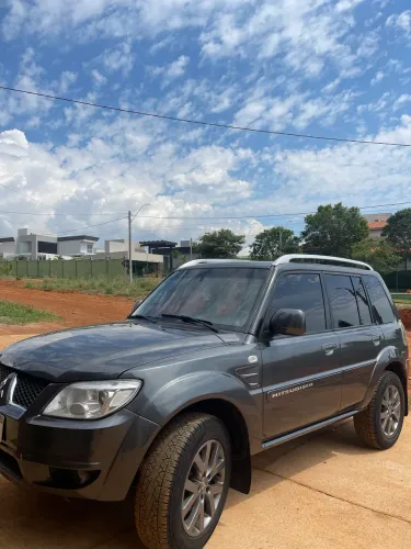 Mitsubishi Pajero TR4 2.0 Flex 16V 4X2 Aut. 2013