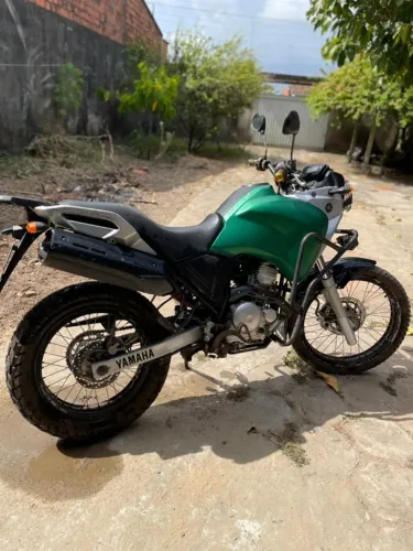 vendo Yamaha Teneré 250cc