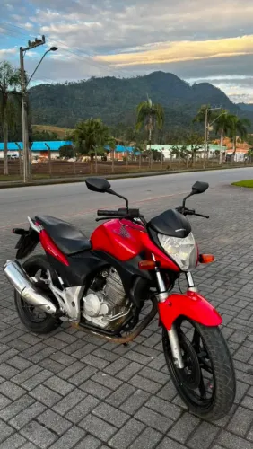 CB 300R