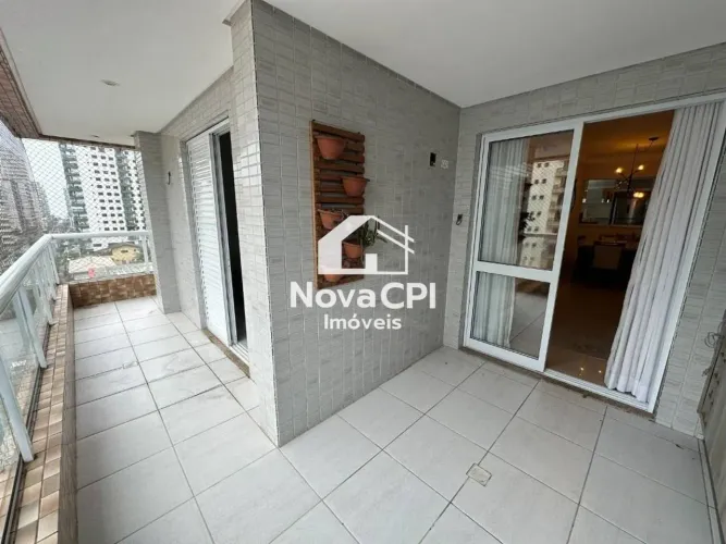 Apartamento de 2 Quartos com Suíte e Lazer Completo no Canto do Forte em Praia Grande