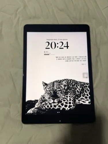 Vendo iPad muito conservado geração 9
