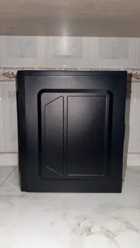 PC Gamer Fácil AMD Ryzen 5 5600g Radeon Vega 7 Graphics, 16GB DDR4 3000mhz, SSD 480GB,