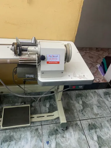 Máquina de corta viés 