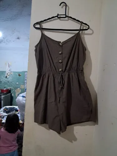 Macacão tamanho M