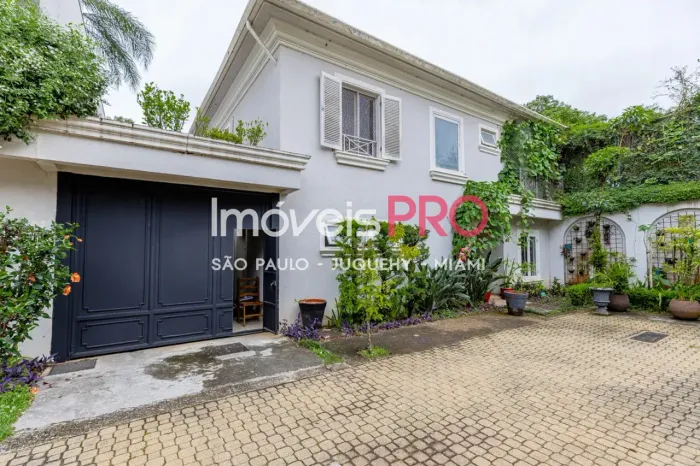 CASA DE CONDOMÍNIO NO ALTO DA BOA VISTA (JARDIM CORDEIRO) -4 suites - 247 m2- 2 vagas