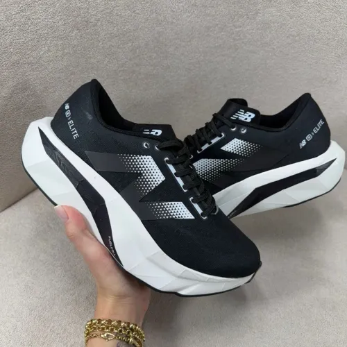 Tênis New balance com placa de carbono