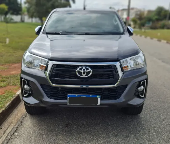 Toyota Hilux CD SRV 4X4 2.8 TDI Diesel Aut. 2020
