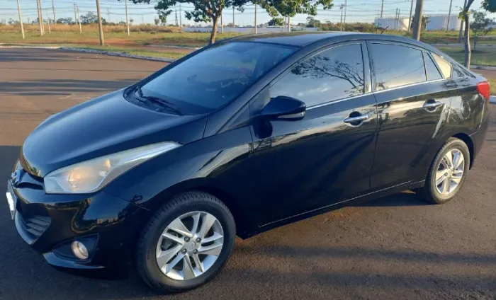 Hyundai HB20S Premium 1.6 Flex 16V Mec. 4P 2014