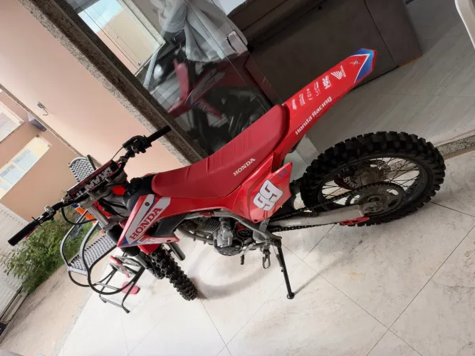 Honda CRF 250 F 2024